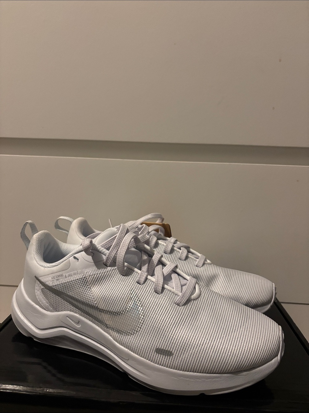 Nike Men's White Performance Running Sneakers